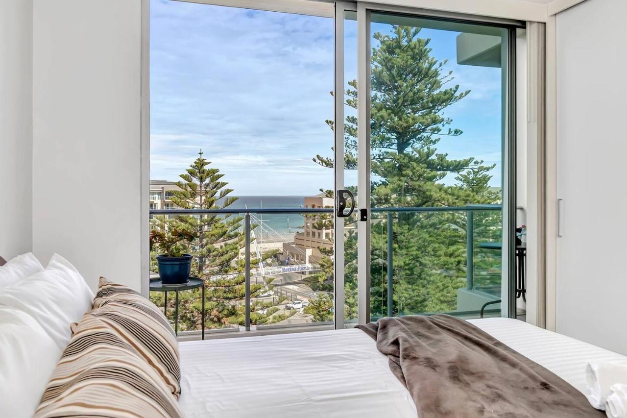 Waterfront Resort-Style Living At Glenelg Beach 애들레이드 외부 사진